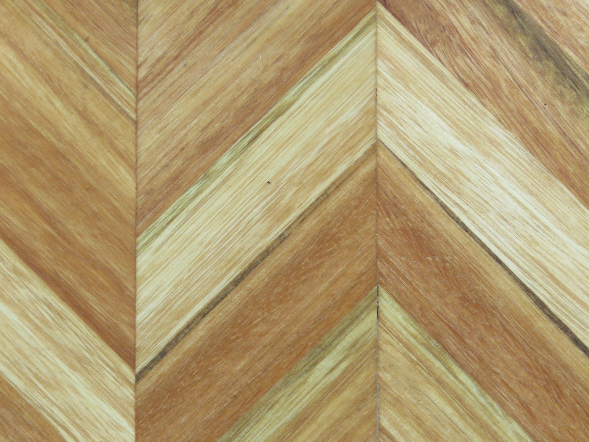 Saligna Herringbone Serving Board