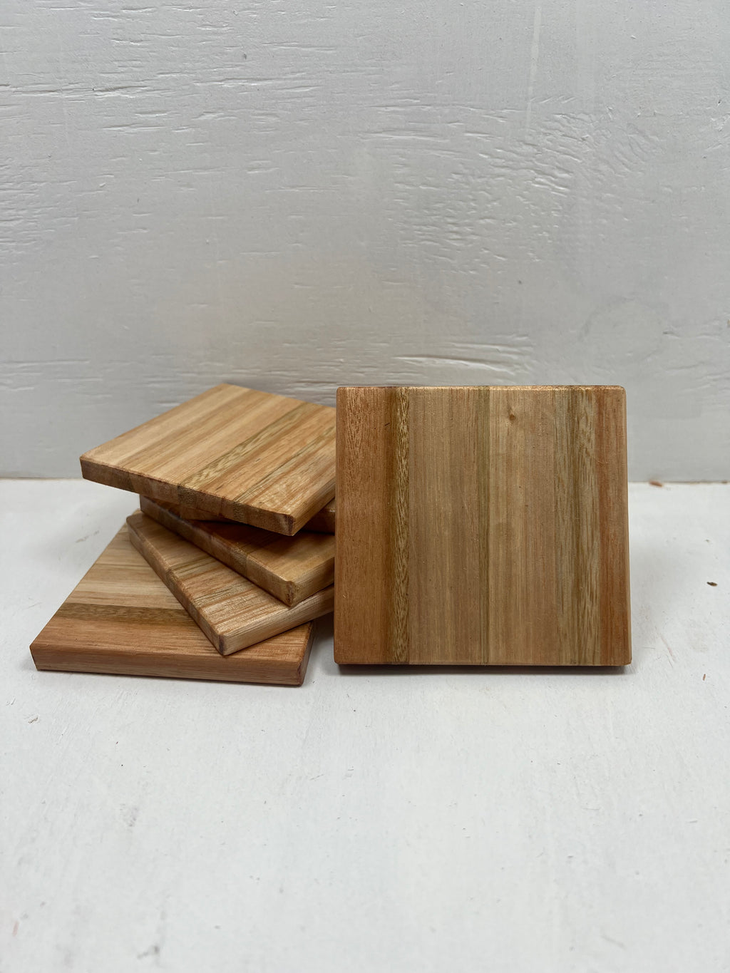 Saligna Wooden Coasters